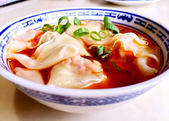 28. 红油抄手 Spicy Porc Wonton 4p